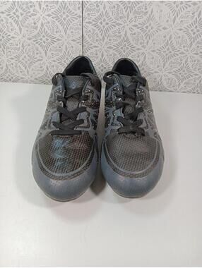 Dream Pair Black and Gray Soccer/Baseball Cleats Size 5 Youth